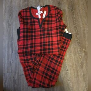 NWT Victoria's Secret Thermal Long Pajama Set